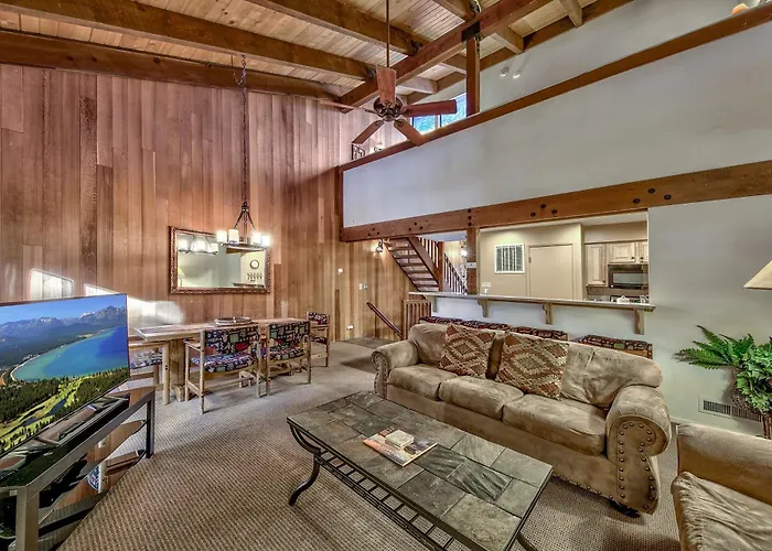 Aston Lakeland Village Beach & Mountain Resort